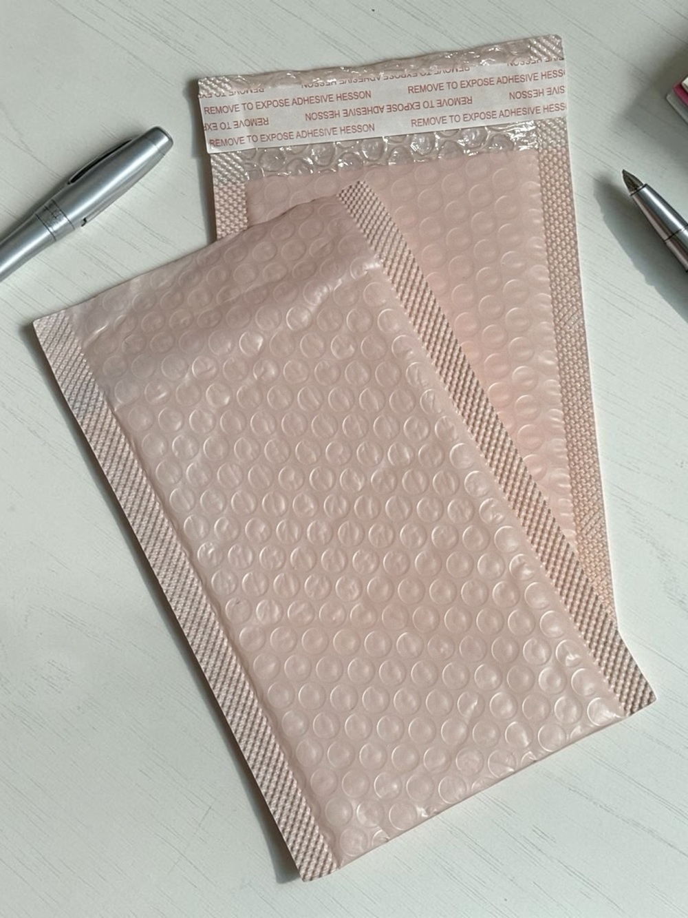 10 Pale Pink Bubble Mailers&10 stickers-Pack of Protective Pink Padded Envelopes